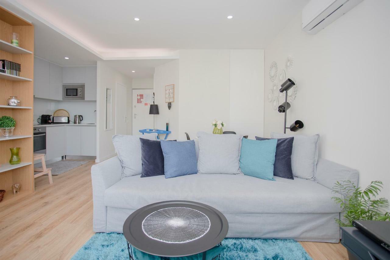 Liiiving In Porto I Bright Light Studio Extérieur photo