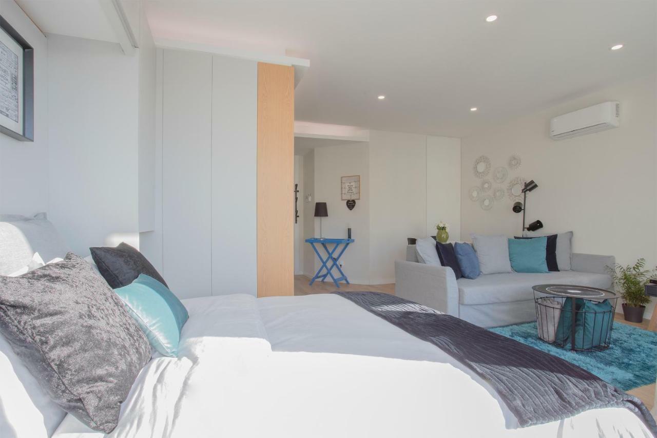 Liiiving In Porto I Bright Light Studio Extérieur photo