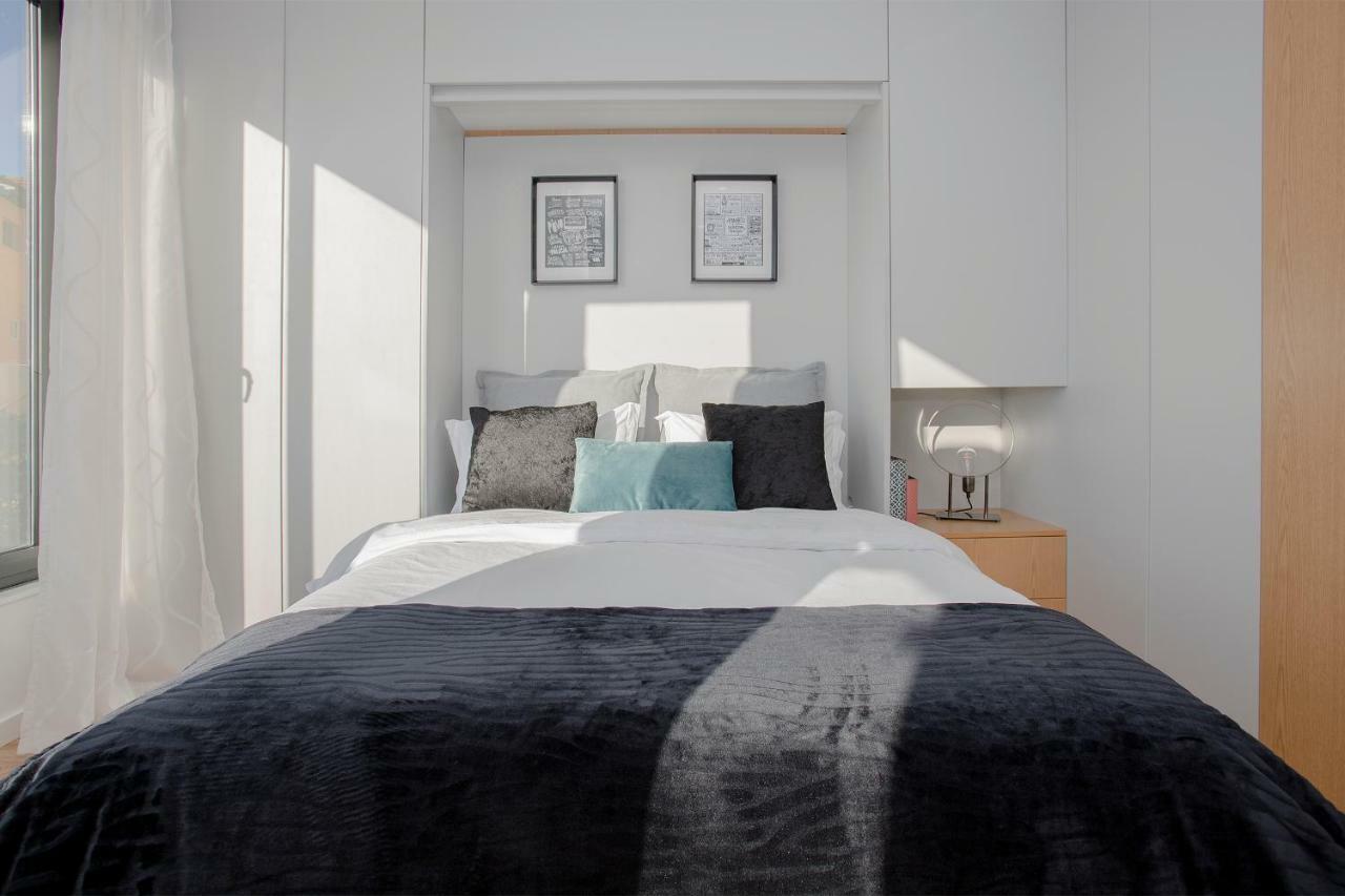 Liiiving In Porto I Bright Light Studio Extérieur photo